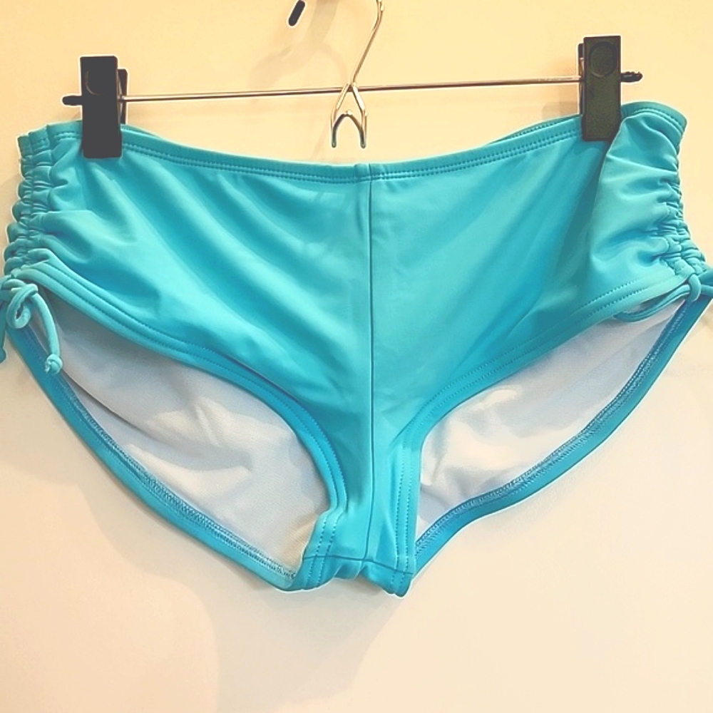 🍃 Kobie bikini bottom Sz M